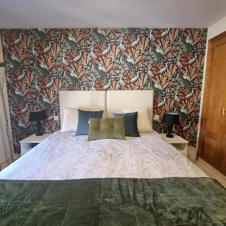 Luxurious In Apartmán *