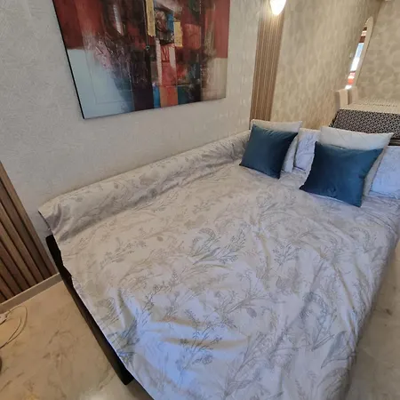 Luxurious In Apartmán