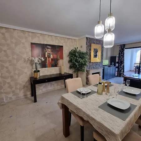 Luxurious In Apartmán Benahavís