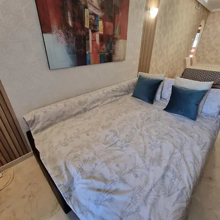 Apartment Luxurious In Benahavis